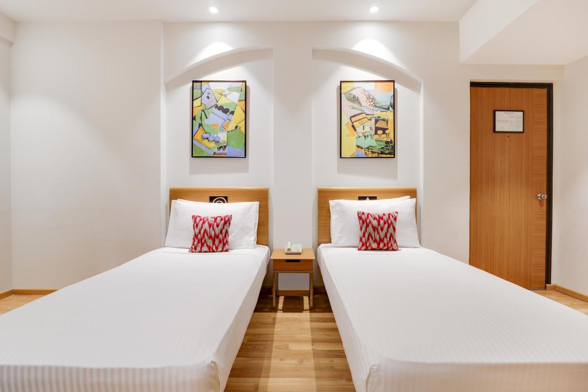 Lemon Tree Hotel Chandigarh Bagian luar foto