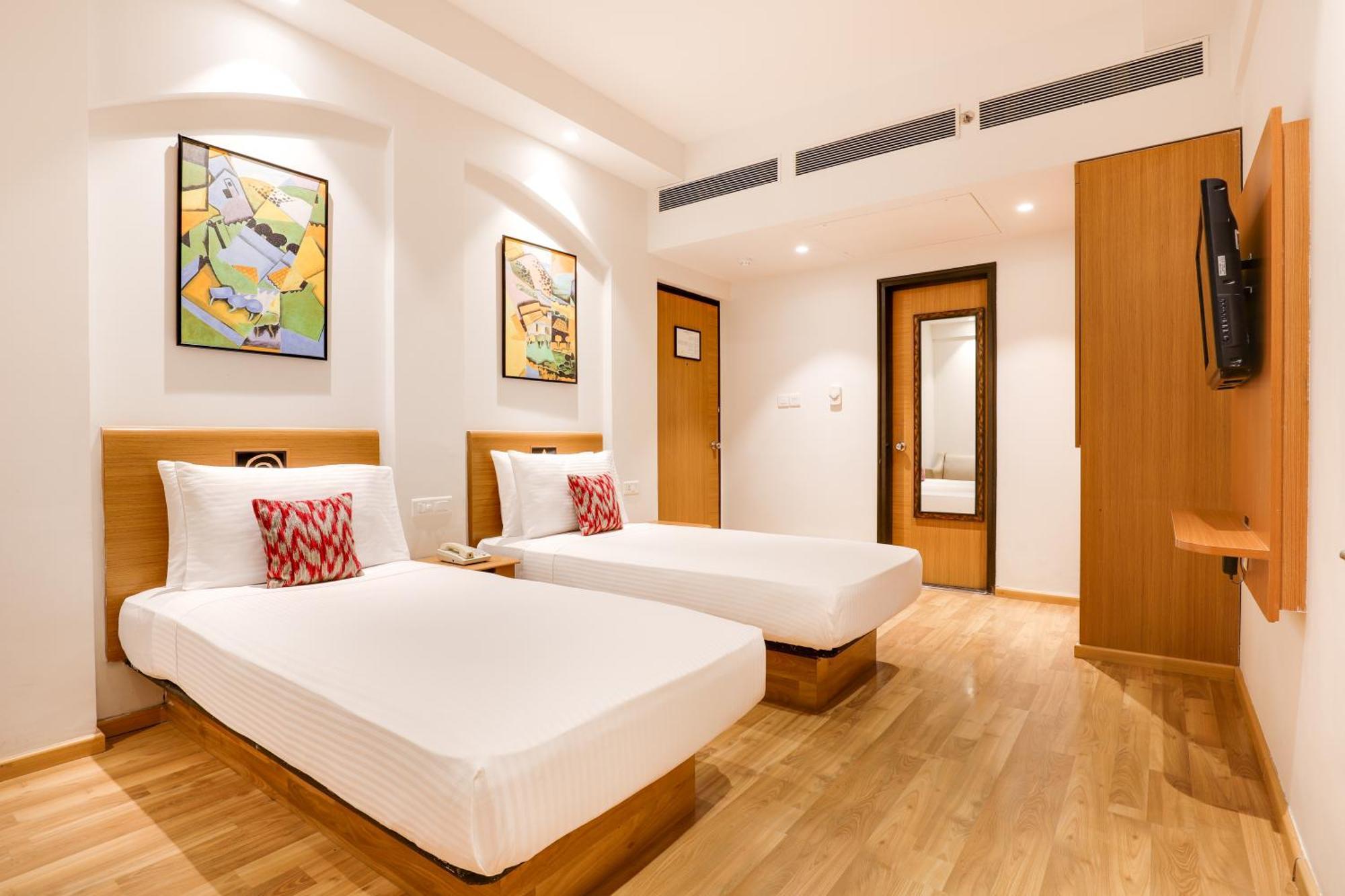Lemon Tree Hotel Chandigarh Bagian luar foto